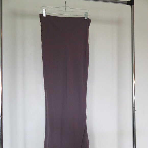 House of CB, Mauve, Maxi Skirt, Beautiful Georgette Fabric, Size Small - Picture 2 of 6